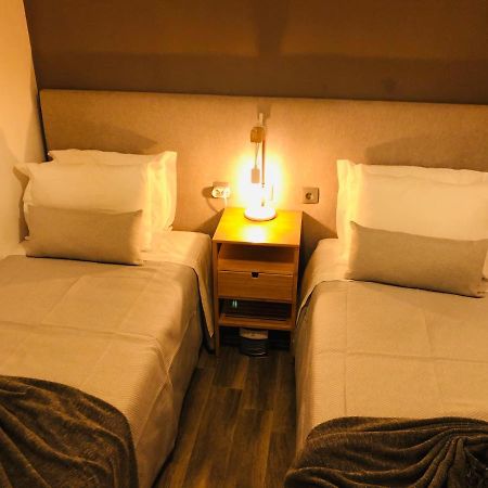Albufeira Emblematica Apartment - Wifi & Pool Buitenkant foto