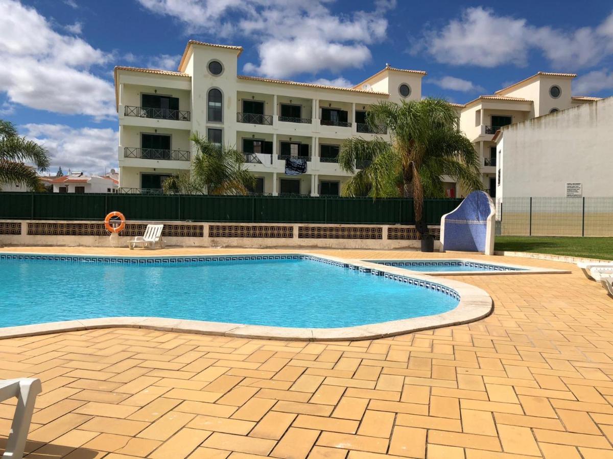 Albufeira Emblematica Apartment - Wifi & Pool Buitenkant foto